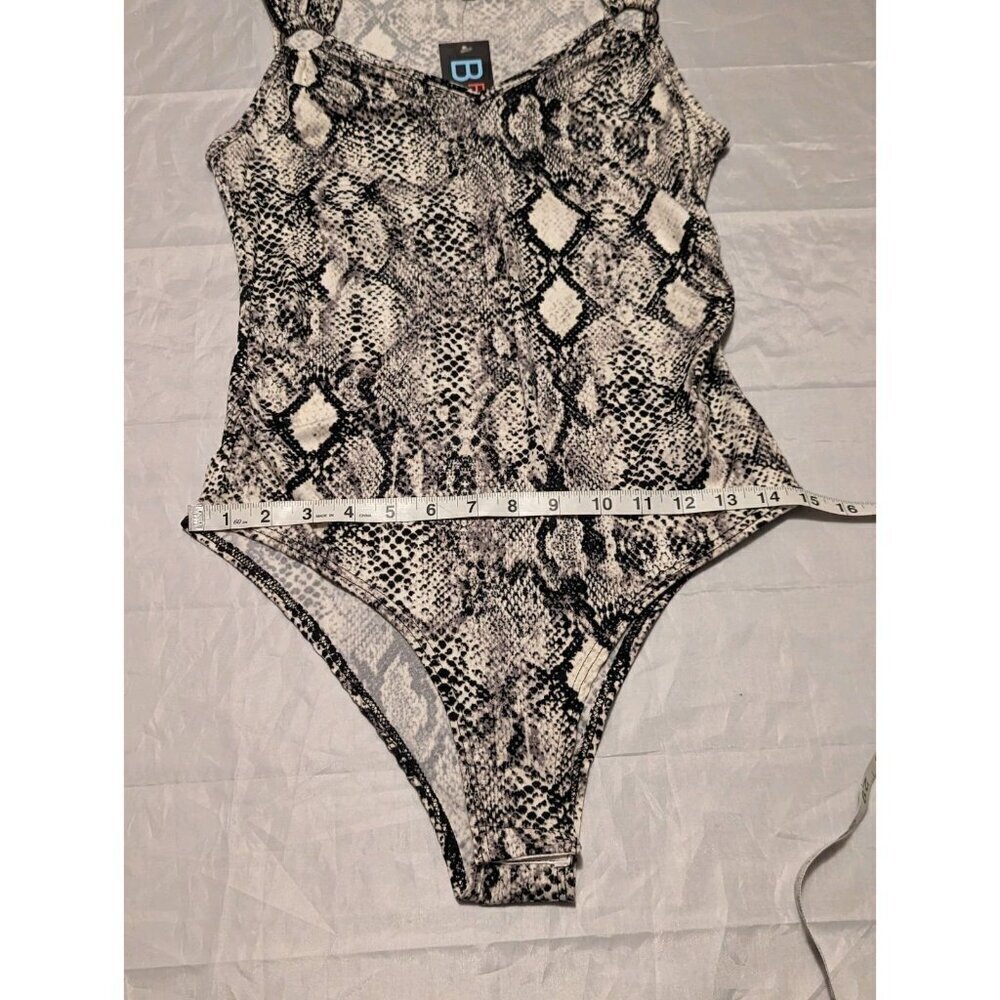 B Famous Women's Size Medium Brown Animal Print One Piece Body Suit NWTs - Picture 11 of 15